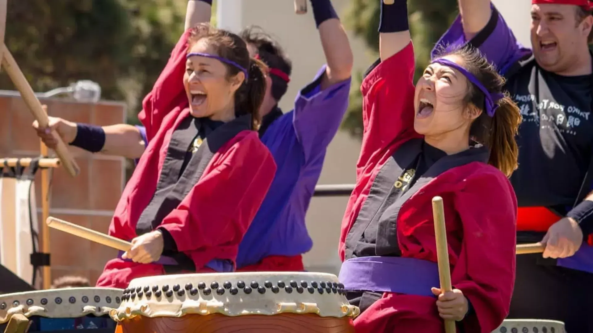 Batteurs à Japantown lors du festival annuel des cerisiers en fleurs